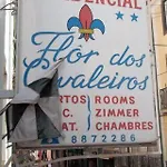 Pensao Residencial Flor Dos Cavaleiros 2* Lisbona