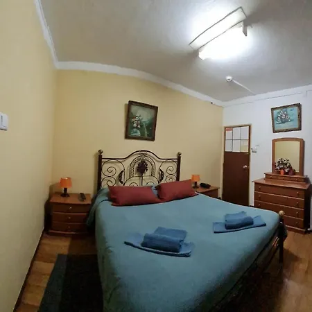 Guest house Pensao Residencial Flor Dos Cavaleiros