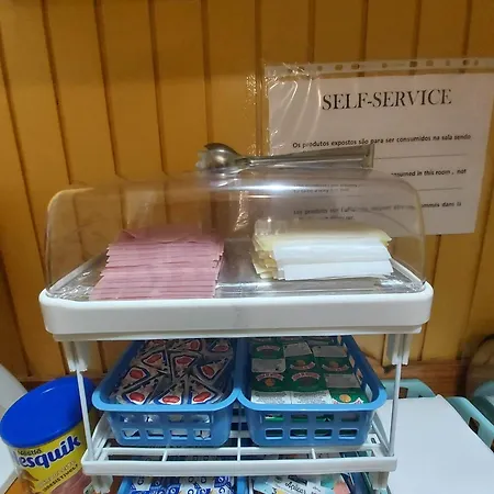 Guest house Pensao Residencial Flor Dos Cavaleiros Lisbon