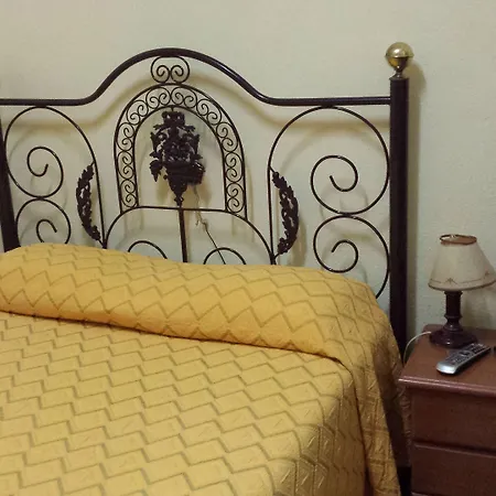 Gasthuis Pensao Residencial Flor Dos Cavaleiros