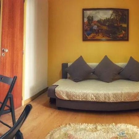 Pensao Residencial Flor Dos Cavaleiros 2* Lisbona