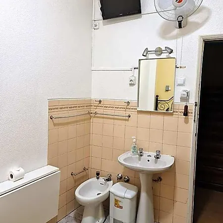 Pensao Residencial Flor Dos Cavaleiros Lisbona