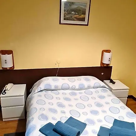 Affittacamere Pensao Residencial Flor Dos Cavaleiros Lisbona