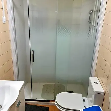 Pensao Residencial Flor Dos Cavaleiros Affittacamere Lisbona