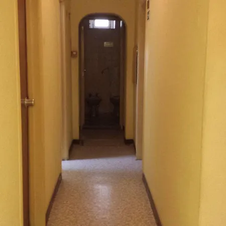Pensao Residencial Flor Dos Cavaleiros Lisboa