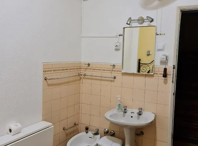 Pensao Residencial Flor Dos Cavaleiros Lissabon