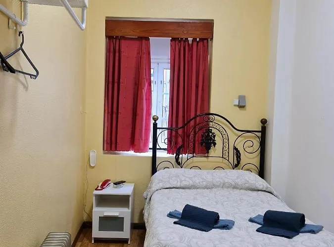 Pensao Residencial Flor Dos Cavaleiros