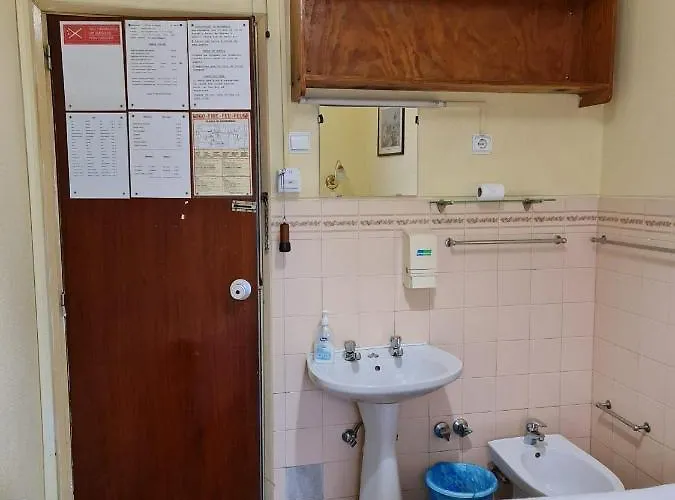 Gasthuis Pensao Residencial Flor Dos Cavaleiros Lissabon