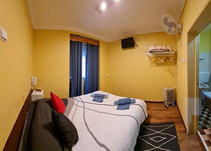 Pensao Residencial Flor Dos Cavaleiros