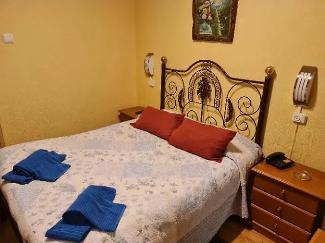 Pensao Residencial Flor Dos Cavaleiros Gasthuis