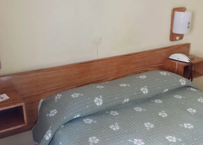 Pensao Residencial Flor Dos Cavaleiros