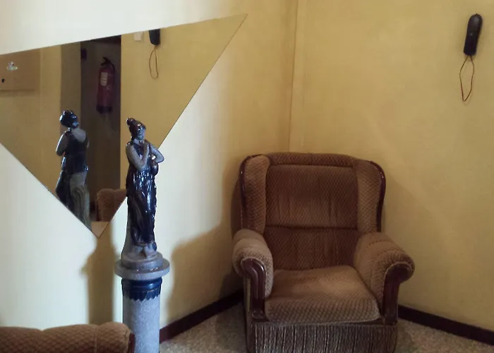 Gasthuis Pensao Residencial Flor Dos Cavaleiros Lissabon