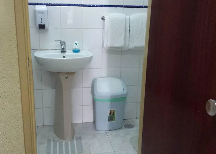 Pensao Residencial Flor Dos Cavaleiros Gasthuis 2*