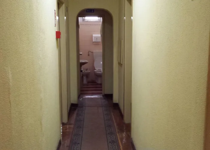 Pensao Residencial Flor Dos Cavaleiros Gasthuis 2*