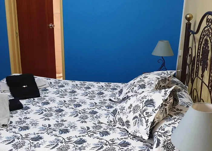 Gasthuis Pensao Residencial Flor Dos Cavaleiros 2*