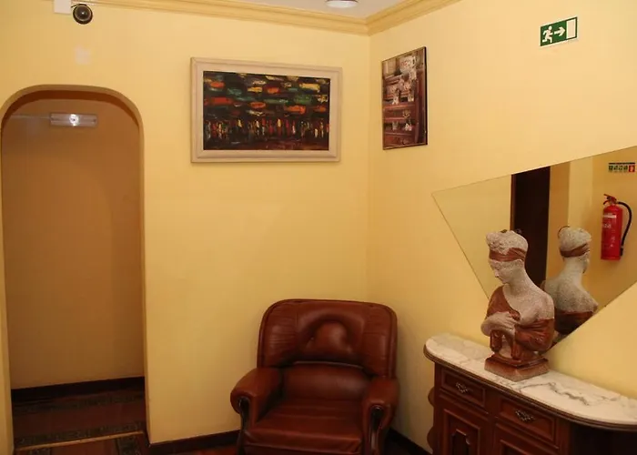 Pensao Residencial Flor Dos Cavaleiros 2* Lissabon