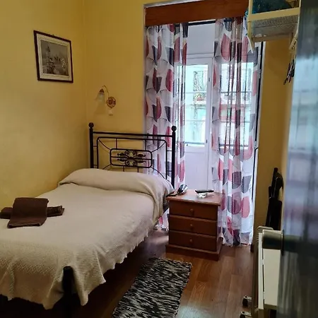Pensao Residencial Flor Dos Cavaleiros 2* Lisboa
