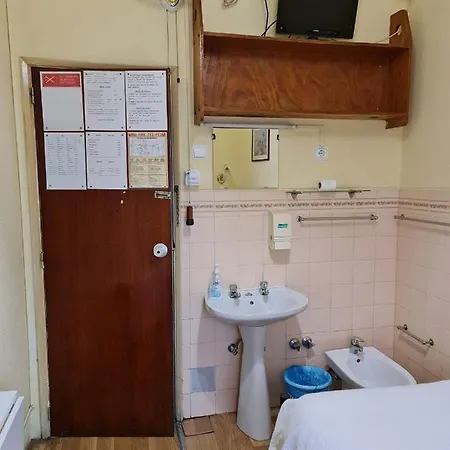 Pensionat Pensao Residencial Flor Dos Cavaleiros Lisboa