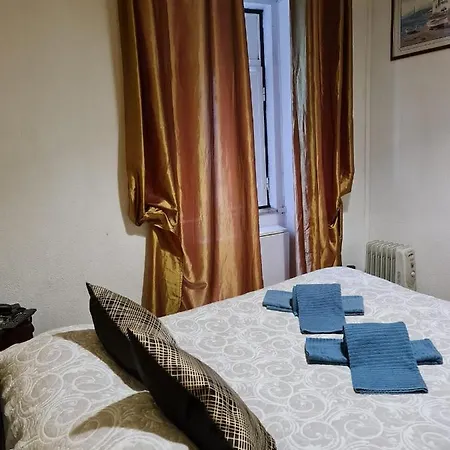 Pensao Residencial Flor Dos Cavaleiros