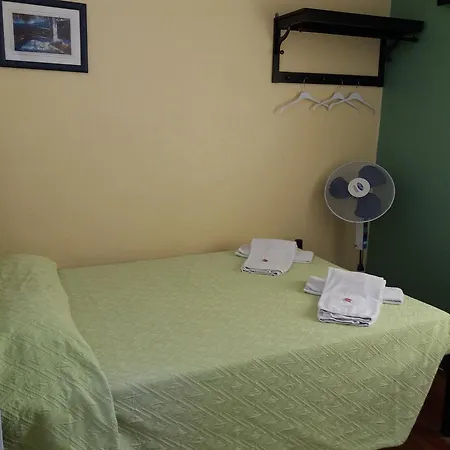 Pensao Residencial Flor Dos Cavaleiros Lisboa