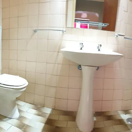 Pensao Residencial Flor Dos Cavaleiros